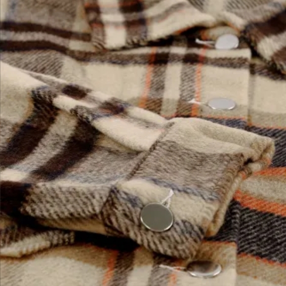 New orange plaid shacket - Picture 4 of 11